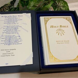 HOLY BIBLE The Comfort Edition King James Version with Bible Hard Box Case